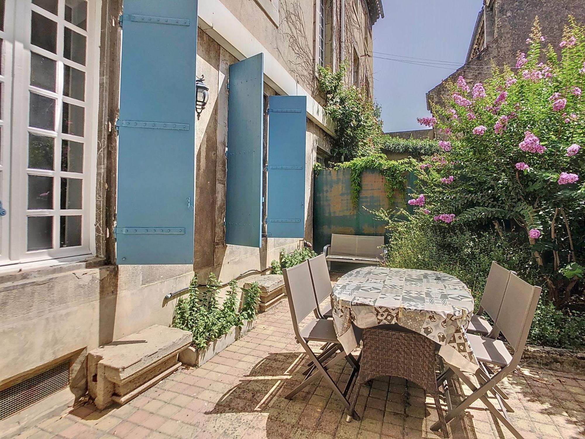 Apartment Le Jardin Carcassonne Esterno foto